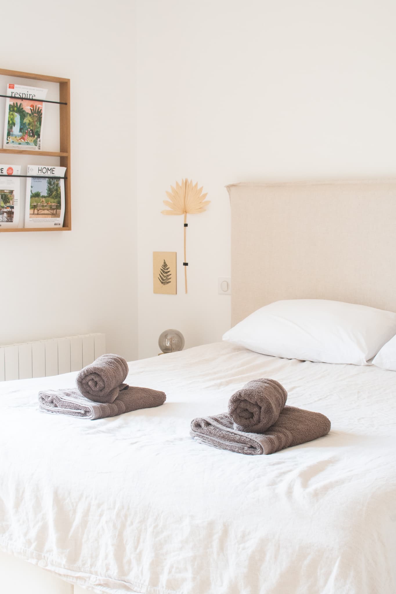 Chambre 2 — vue 4, La Gemmerie